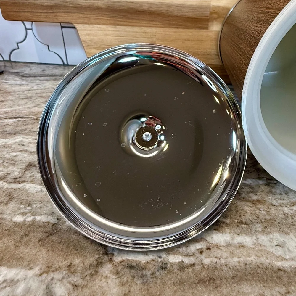 🧊 Vintage Kromex Faux Wood Ice Bucket w/ Silver Tongs — Mid‑Century Charm! 🍸